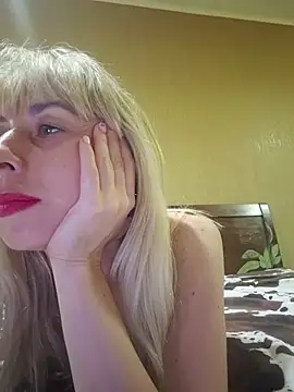 SelinaLovqx live cam on StripChat
