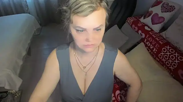 MildMature webcam