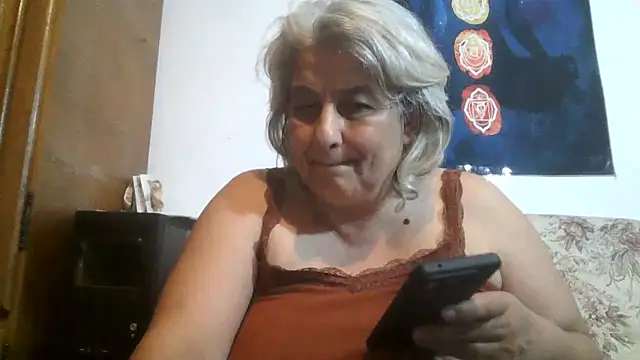 ExquisiteMature webcam