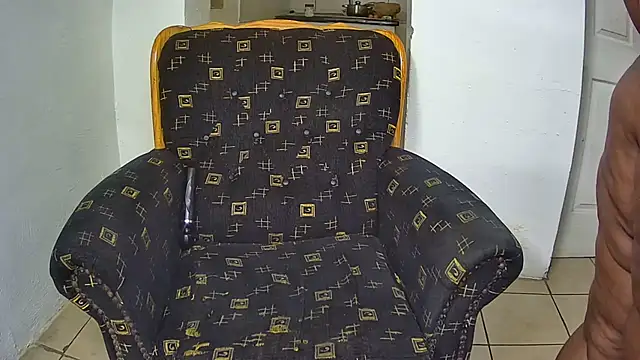 GoldenPussyXOXO webcam