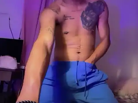 Shakeraytow34 webcam