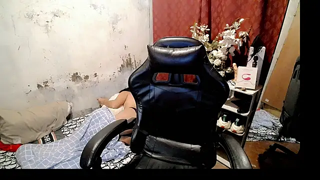 Makati_nashowxx webcam