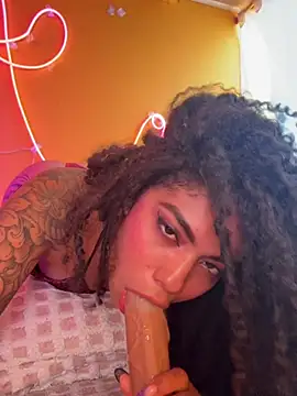 Morenayaa webcam