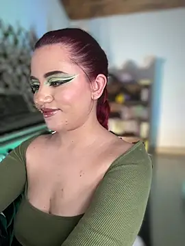NikkiNix live cam