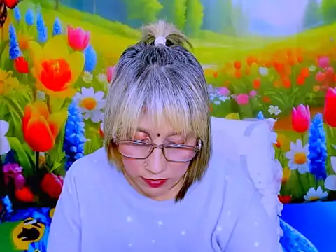 indianroxy webcam