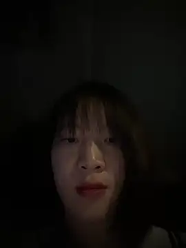 littleqiu live sex cam