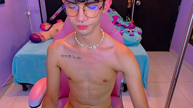 LiamHeatx webcam