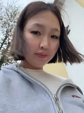 CreamPuff- webcam