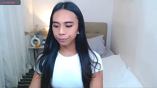 scarlet_smith7 (T teen) - make me happy
