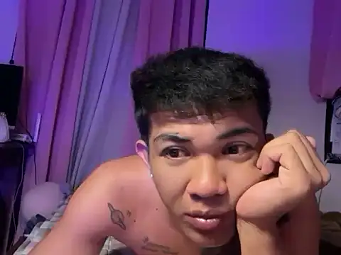 Shakeraytow34 webcam