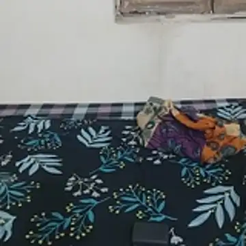 yours_simran00 webcam