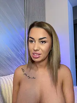 KirstieVegas webcam