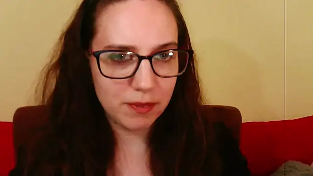 EmilyHotAngel webcam