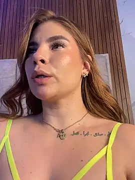 stephh_222 live cam on StripChat