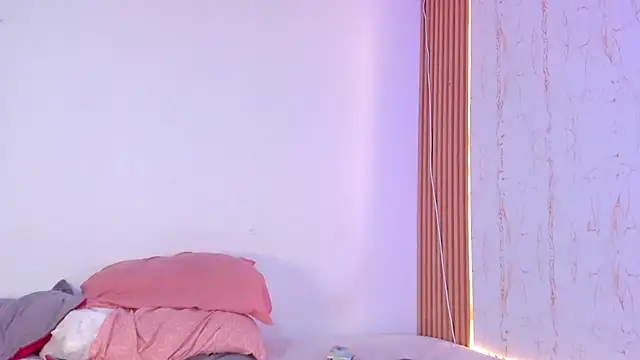 two_milkyway live cam on StripChat