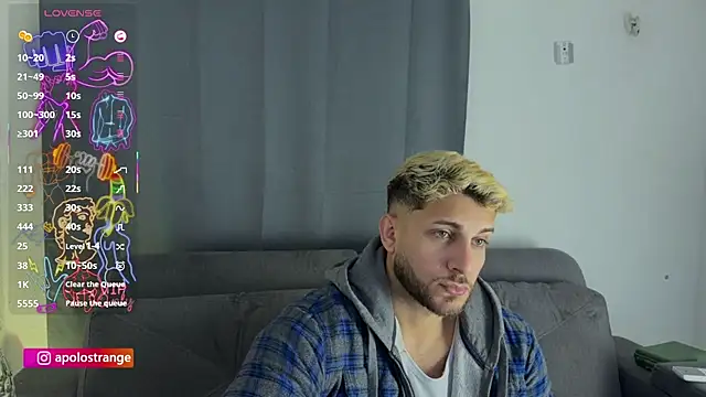 apolo_strange live cam on StripChat
