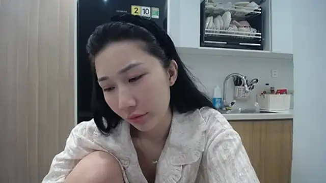 Asiagirll live cam on StripChat