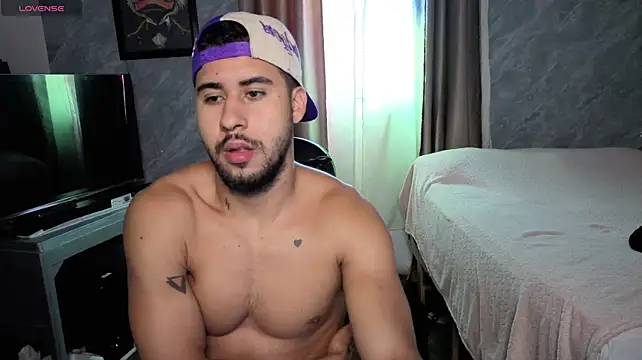 Daiki_Jack live cam on StripChat