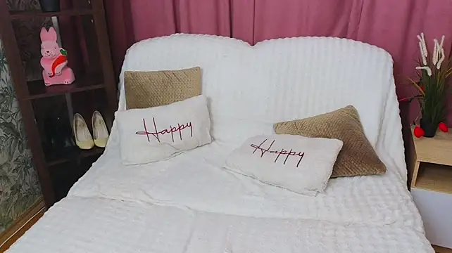 EmilyCuper_ webcam