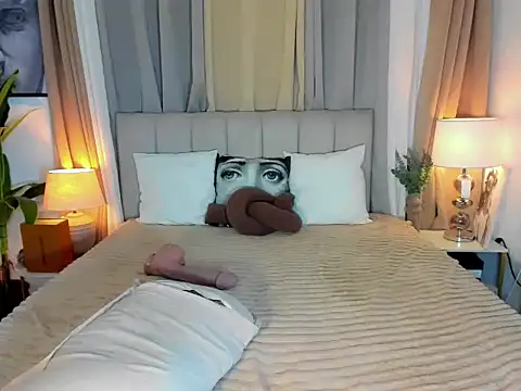 SiennaBlair webcam