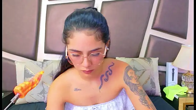 NicoleEsposito webcam