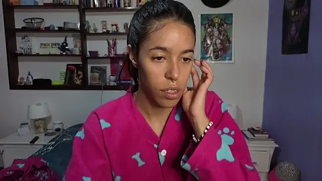 stephania_t webcam