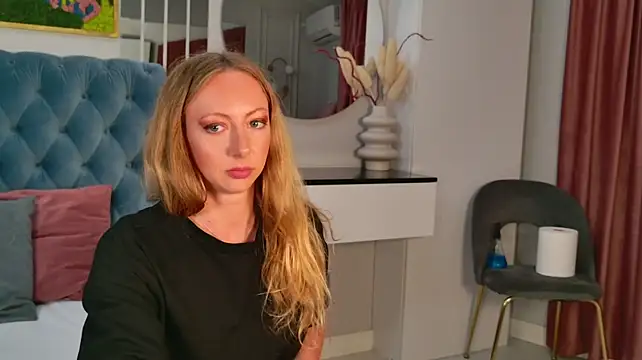 SiennaPierce webcam