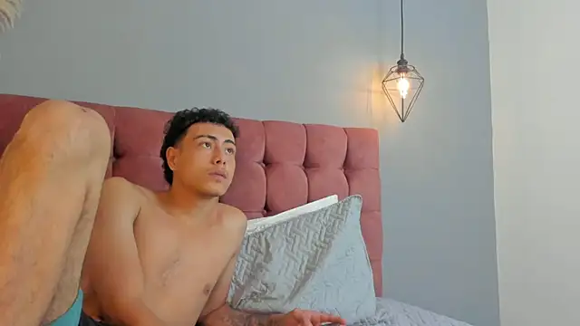 Lois_stone webcam