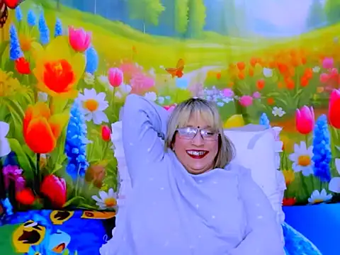 indianroxy webcam