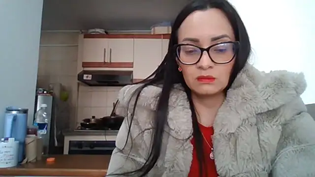 sarita_star live cam on StripChat