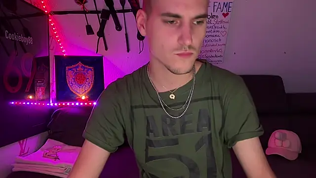 Cookieboy88 live cam on StripChat