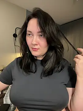 Kiss_My_Body webcam