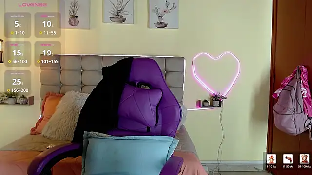 _naomi_s webcam