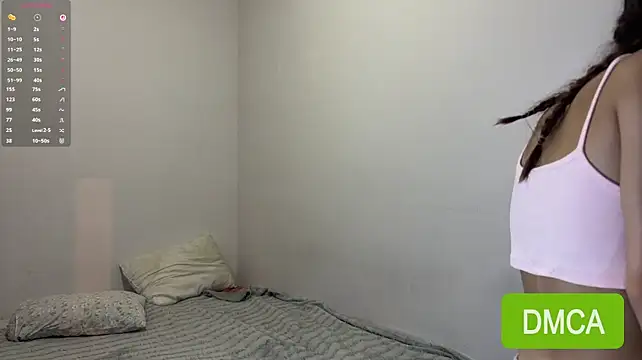JuliaPierce webcam