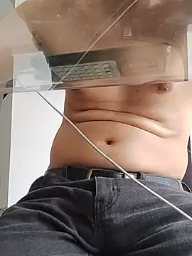 MrSecretSuit webcam