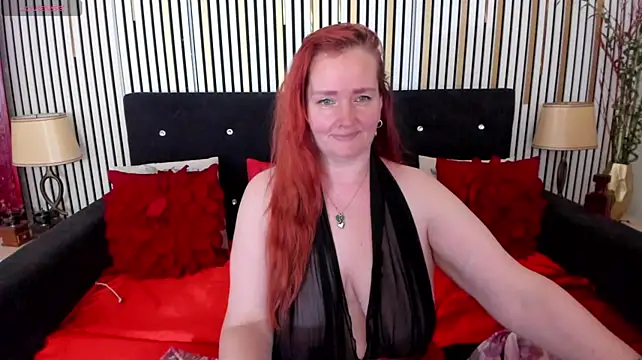 SinFulTitsDD webcam
