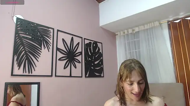 amara_rousse1 webcam