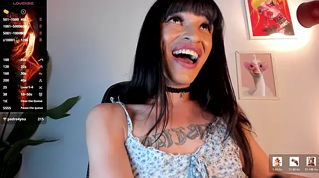 Gia_Demie webcam