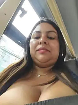 velen_09 (Ask my age) - Off bra in public🍒🫦