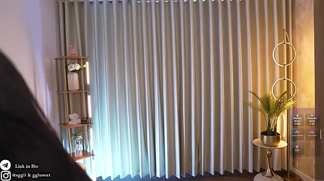gigi_ulala1 live cam on StripChat
