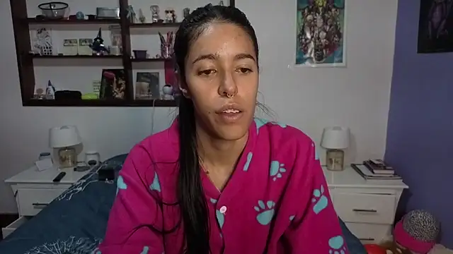 stephania_t live cam on StripChat
