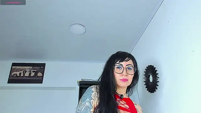 Vicky_hotmilf webcam