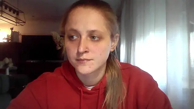 LeaWetGirl webcam