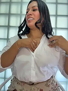 sofia_convers (F milf) - sweet pleasure brings the orgasmo 🫦❤️🥵