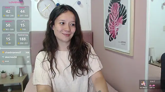 lanna_1878 live cam on StripChat