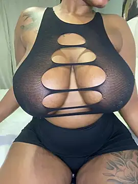 ZinaDomina webcam