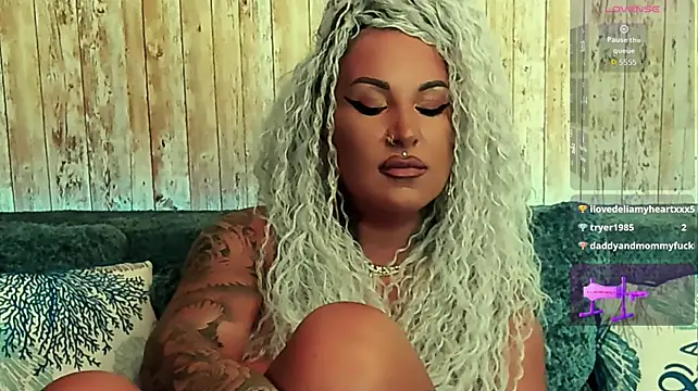 Sierra_Quinn webcam