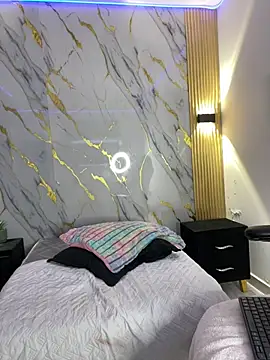 bunnyglow69 webcam