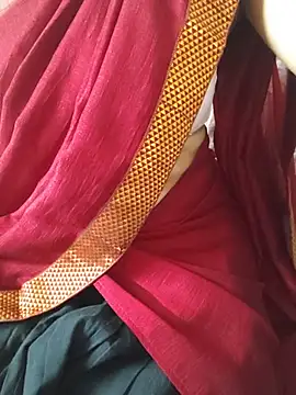 diyatamil (F young) - Show my boobs