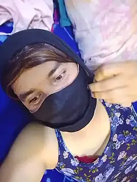 Banouti_23 live sex cam